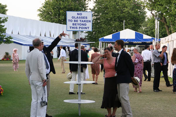 Henley 06 (210)