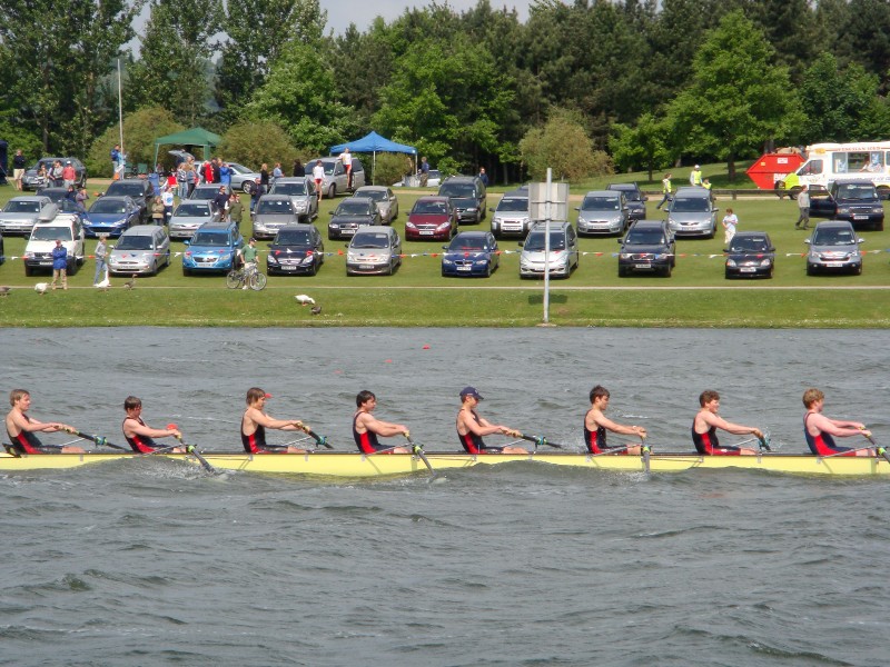 NatSch08-007.jpg - The start of the Eights debachle