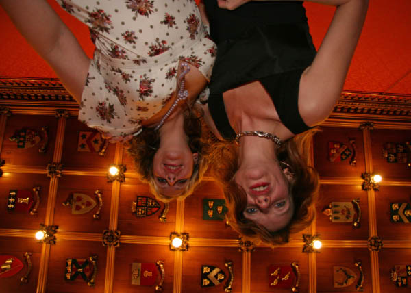 SARA_041106_Aw-069