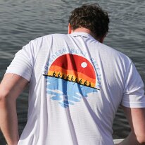 20260321-040 21/3/2026. The 31st Universities of Aberdeen Boat Race. Nice T-shirt.